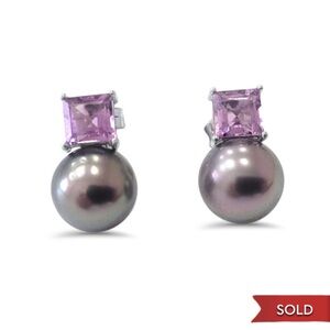 Earrings in 18k White Gold with a 2.00ct Amethyst & 9mm Pearls